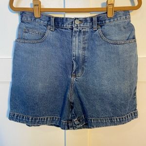 Banana Republic Women's Jean Shorts - Size 10, Classic Design Five Pocket * WS11